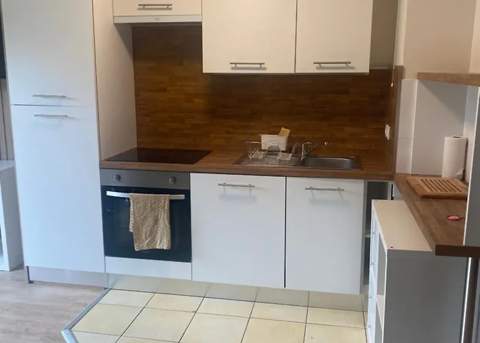 Apartment Rez De Jardin Centre Saint Arnoult *