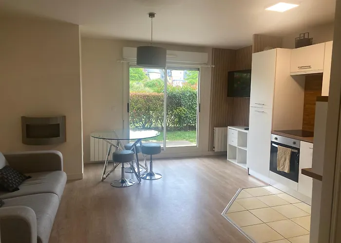 Rez De Jardin Centre Saint Arnoult Apartment Deauville